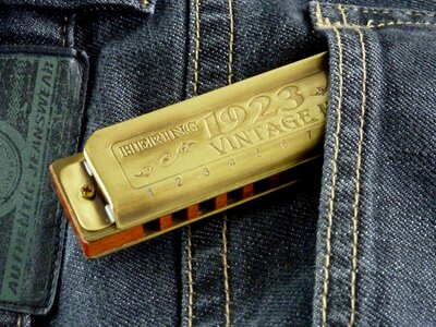 Blues vintage historically