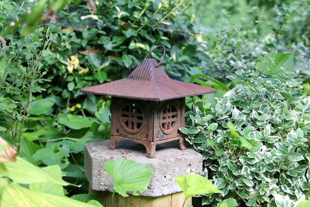 Gartendeko pagoda rusty