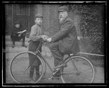 Johan Dirk Benjamin Biengreber (1838- ) Jacob Olie (max res)