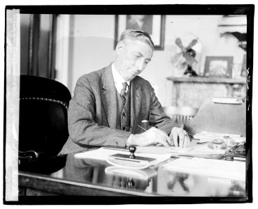 John Burke, Treasurer of U.S. LCCN2016828803