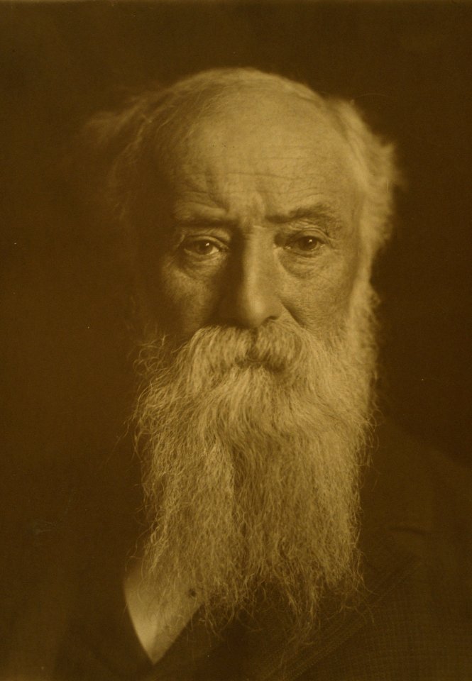 John Burroughs, head-and-shoulders portrait, facing front LCCN2001697073 (cropped)