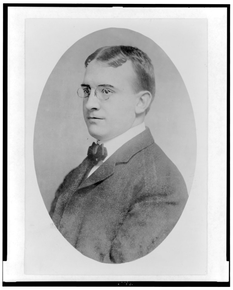 John Dovey, head-and-shoulders portrait, facing left LCCN95507963