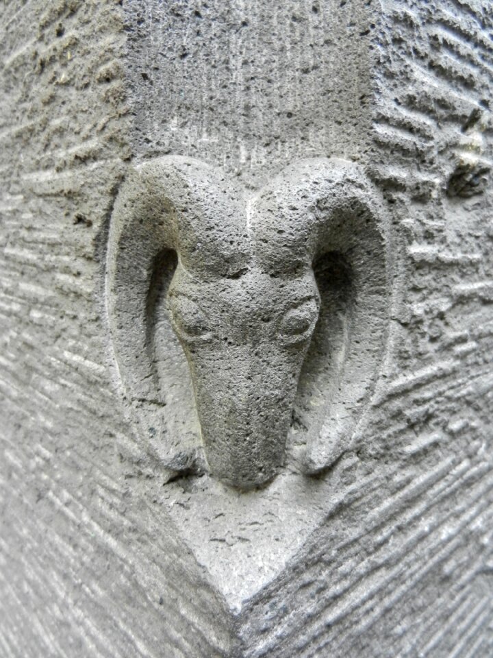 Sculpture stone aries