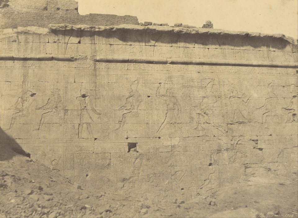 John Beasly Greene (American, born France - (Edfou, Sculptures et Inscriptions de la Façade Orientale du Mur d'Enceinte) - Google Art Project