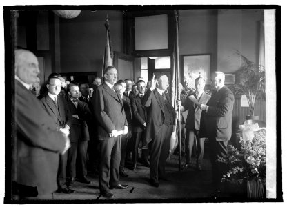John H. Bartlett swearing in, 3-13-22 LCCN2016846154