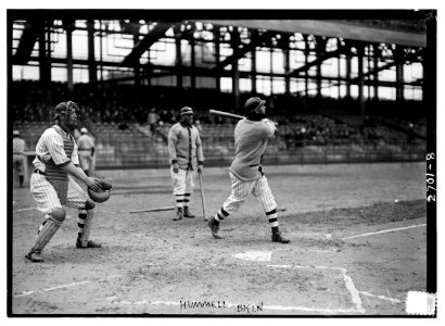 John Hummel at bat, Brooklyn NL (baseball) LCCN2014692384