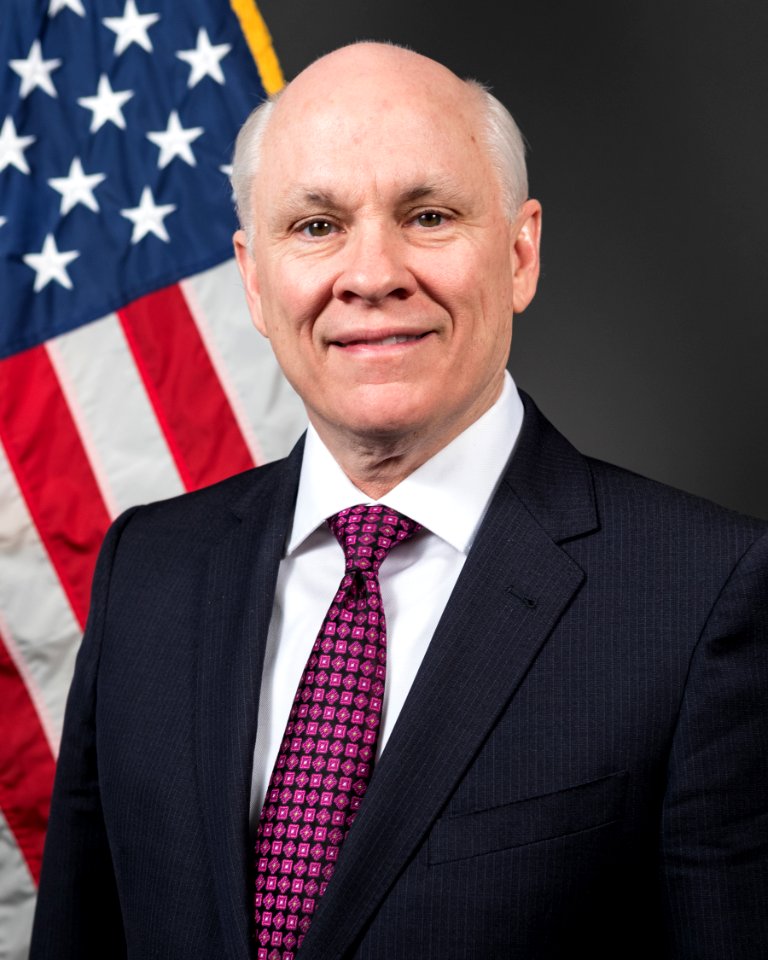 John P. McGoff official photo