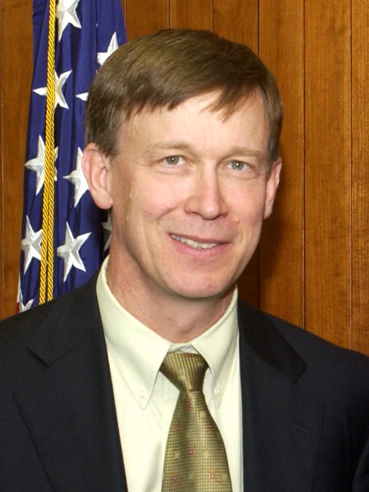 John Hickenlooper 207-DP-8725-DSC 1623 (cropped)