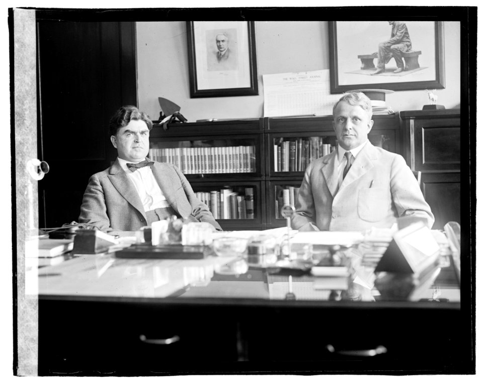 John T. Lewis & Secty. Davis, (6-26-22) LOC npcc.06573