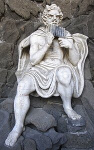 Grotto figure stone figure