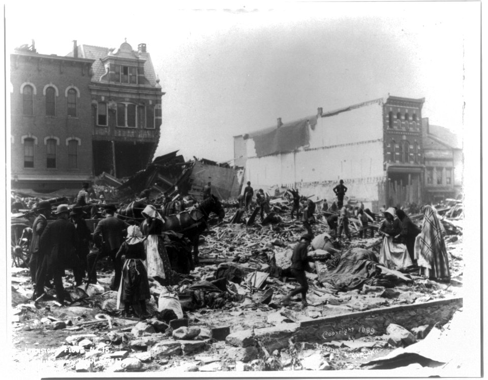 Johnstown Flood, 1889- Looking down Main St. -18 LCCN2005683590