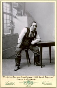 John Riégo, rollporträtt - SMV - H7 042