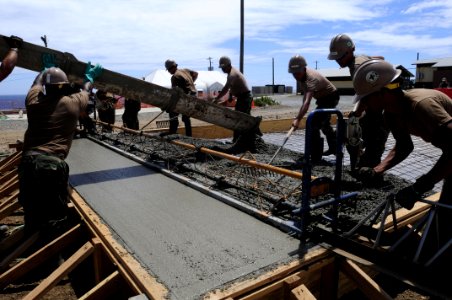 Joint Task Force Guantanamo Seabees Working at Camp America DVIDS378507