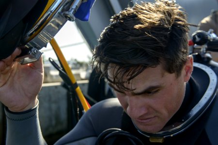Joint UCT Diver Training 150113-N-YD328-241