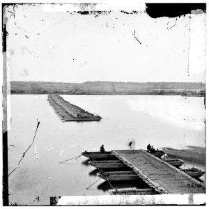 Jones' Landing, Virginia (vicinity). Pontoon bridge (open for steamers) across the James River LOC cwpb.01904