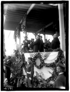 JONES, JOHN PAUL. DEDICATION OF MONUMENT, 4-17-12. DEWEY; PORTER; FATHER RUSSELL AT RIGHT LCCN2016863701