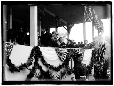 JONES, JOHN PAUL. DEDICATION OF MONUMENT, 4-17-12. DEWEY; TAFT; STIMSON; GEN. PORTER LCCN2016863698