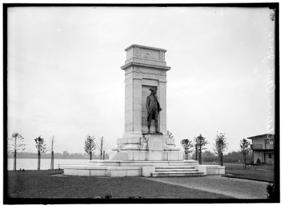 JONES, JOHN PAUL. STATUE LCCN2016865484