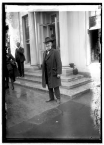 Jos. G. Cannon at White House LCCN2016822615