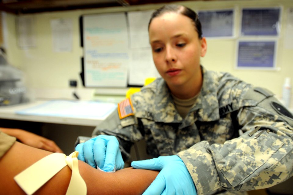 Joint Troop Clinic Blood Draw DVIDS282297