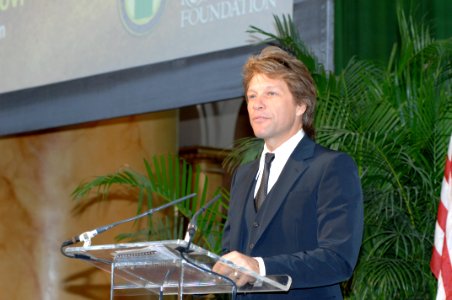 Jon Bon Jovi 207-DP-10340 RV1 0217