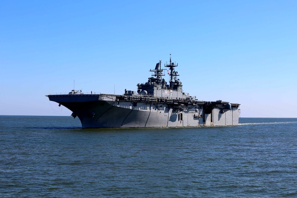 Joint Task Force Civil Support assists 7th Sustainment Brigade in a Joint Logistics Over the Shore training exercise 140814-N-VJ282-958
