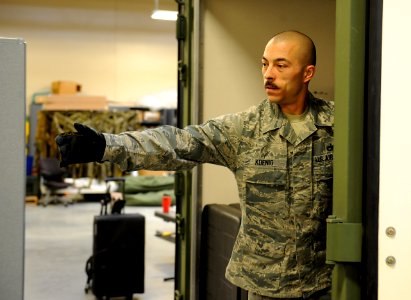 Joint Task Force Civil Support conducts equipment load out 130320-N-VJ282-607
