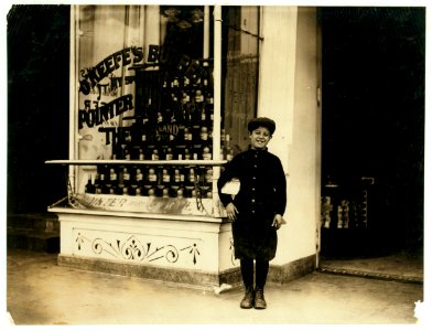 Joseph Bernstein, 1518 Fifth St. N.W., a 10 yr. old news-boy who had been selling in saloons along the way, says he makes a dollar a day, sells until 8-30 P.M. Is a bright Jewish boy. LOC nclc.03763