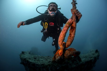 Joint UCT Diver Training 150113-N-YD328-162
