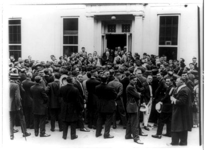 Joseph P. Tumulty addressing crowd of American citizens of Polish birth or extraction, who called at the White House to present resolutions to President Wilson asking him to continue the LCCN89706993