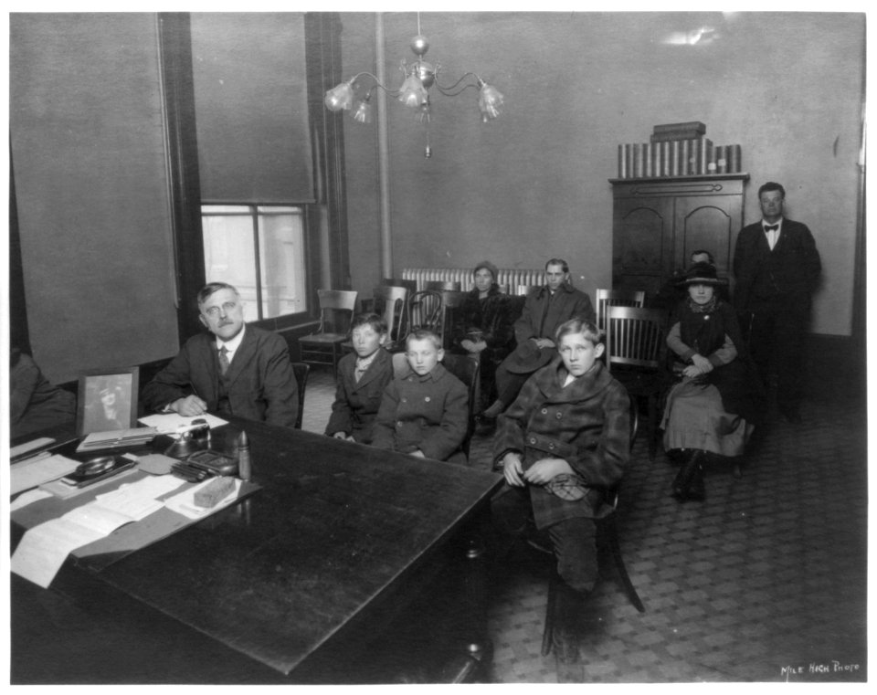 Judge Ben Lindsey's Juvenile Court chambers; 3 boys and 6 adults shown, Denver, Colorado LCCN2007678631