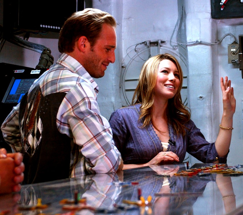 Josh Lucas and Jessica Biel 2005 050716-N-0902H-032