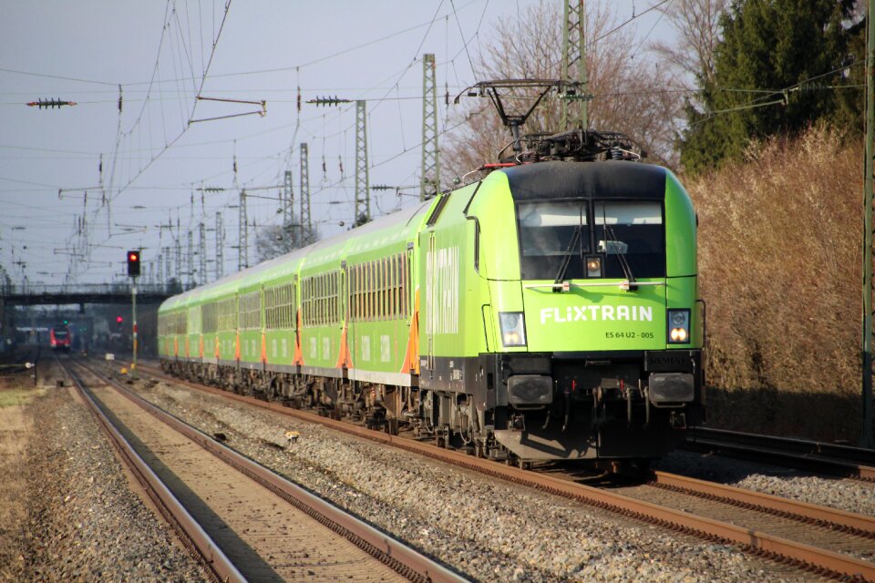 Transport system motor station