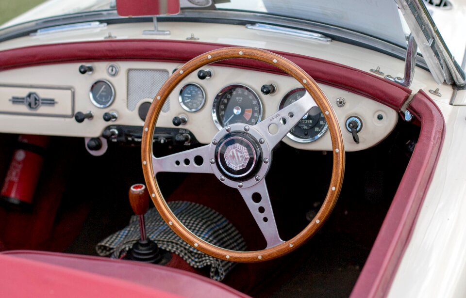 Travel transport drive