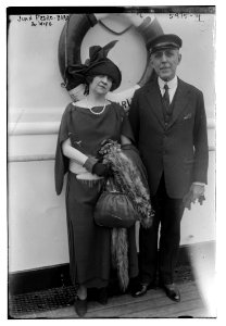 Juan Pedro-Baro and wife LCCN2014715939