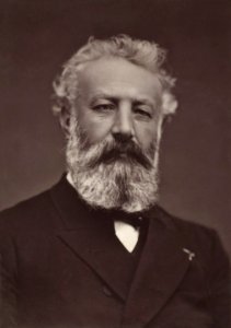 Jules Verne by Étienne Carjat photo