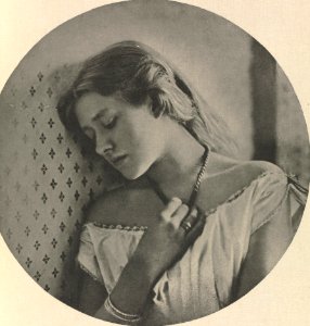 Julia Margaret Cameron - Camera Work- Ellen Terry, at the Age of Sixteen - 1995.199.41.e - Cleveland Museum of Art