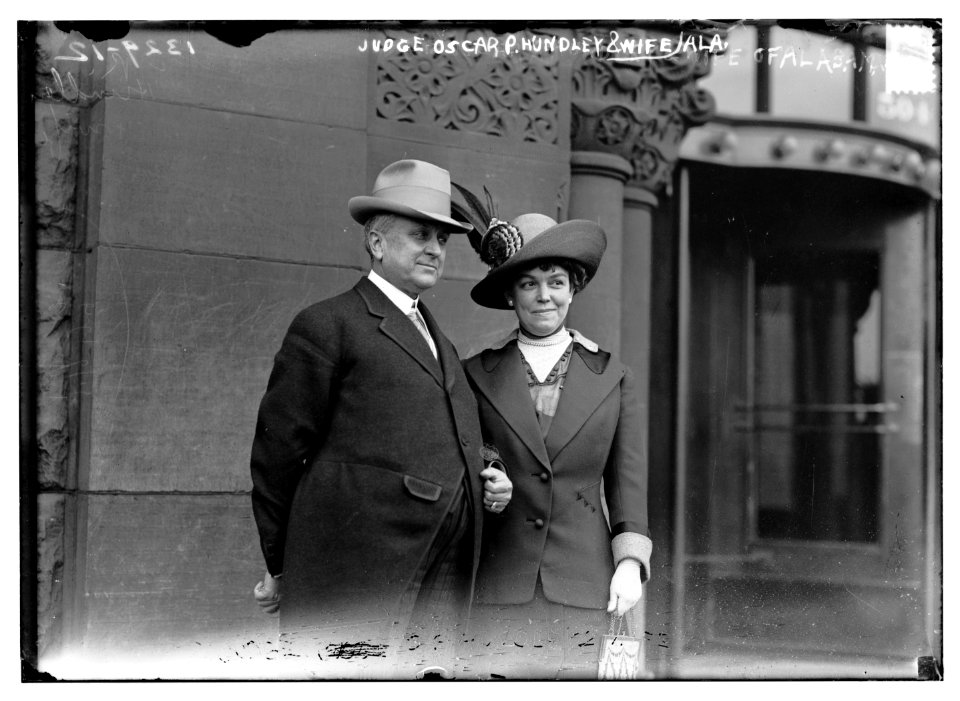 Judge Oscar P. Hundley and wife, Ala. LCCN2014687071