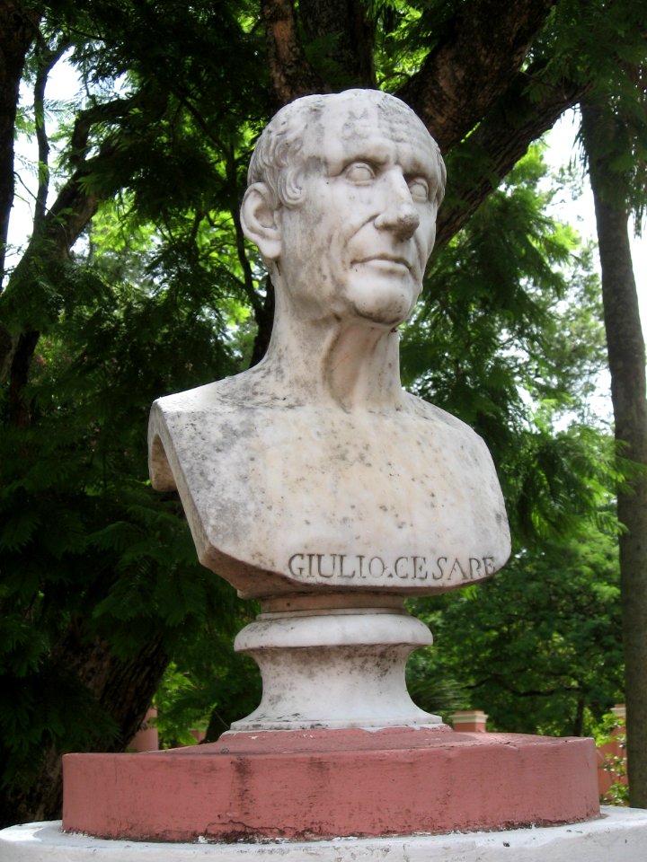 Julio César en San José