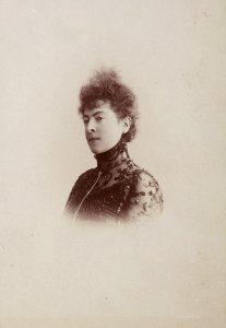 Juliette Darcourt, btv1b85968969-p015, 6