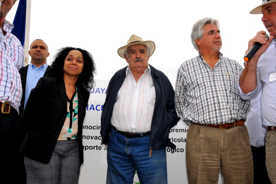 Julissa Reynoso en Uruguay (15855305998)