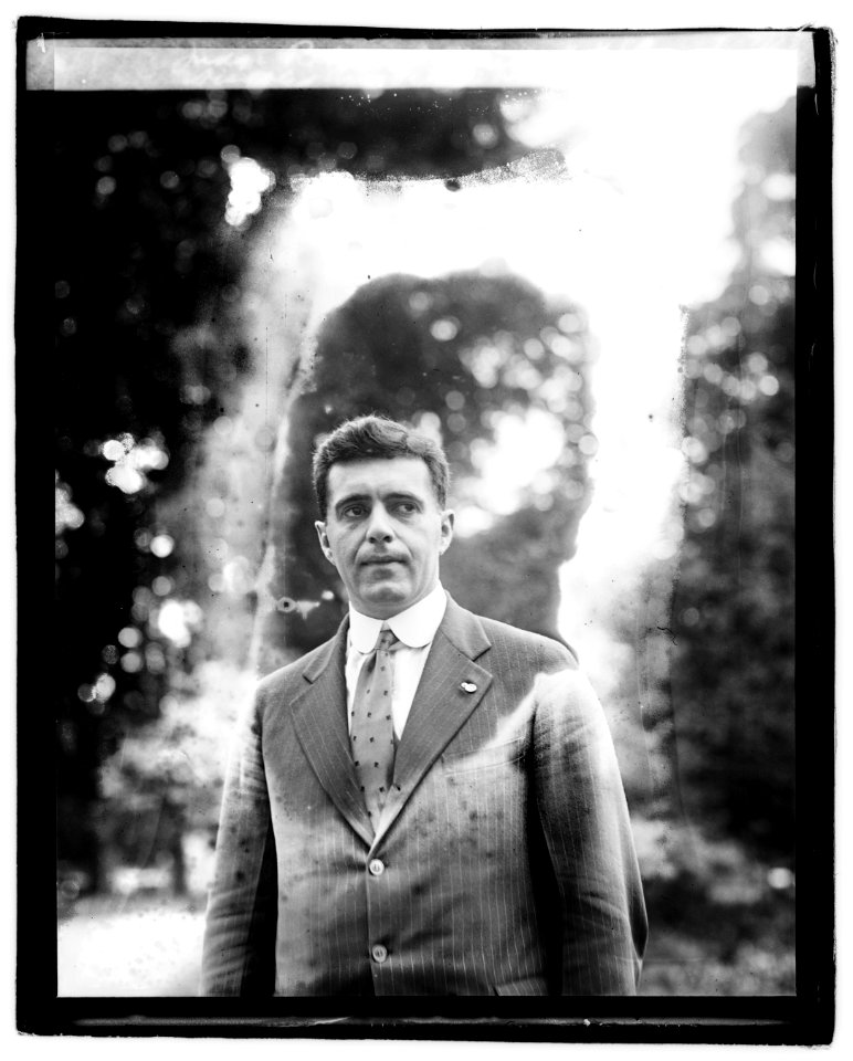 Judge Robert S. Marx, Nat. Commander, Disabled Am. Vets of World War LOC npcc.04498