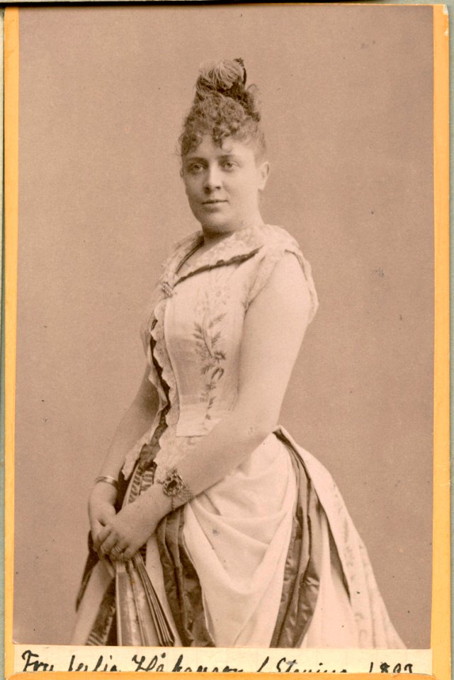 Julia Håkansson, rollporträtt - SMV - H4 152