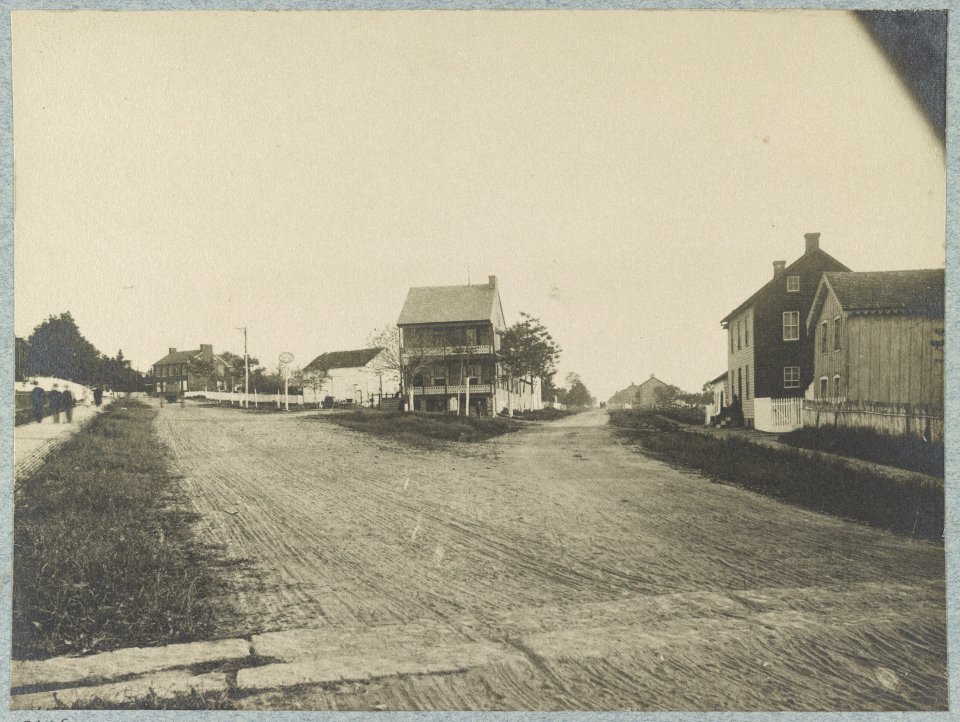 Junction of Baltimore Pike and Emmitsburg Road, Gettysburg, July, 1886 LCCN2014646003