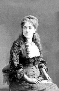 Juliette Adam Nadar 01