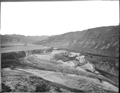 Jupiter Terrace from above, looking southeast. Mammoth Hot Springs. Yellowstone. - NARA - 517642