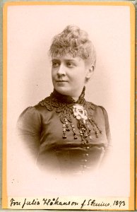 Julia Håkansson, porträtt - SMV - H4 153