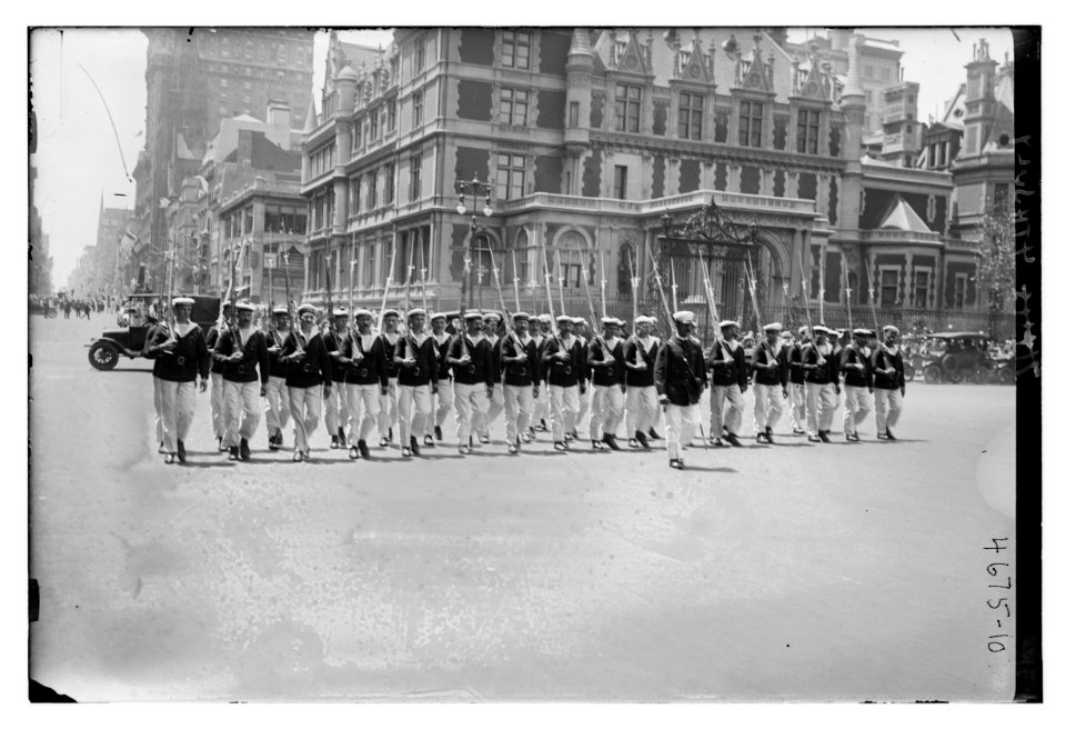 July 4th parade LCCN2014707552