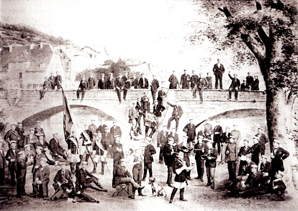 JW Hornung - Semesterbild einer Studentenverbindung vor der Eberhardtsbrücke ca1890 (EFM038)