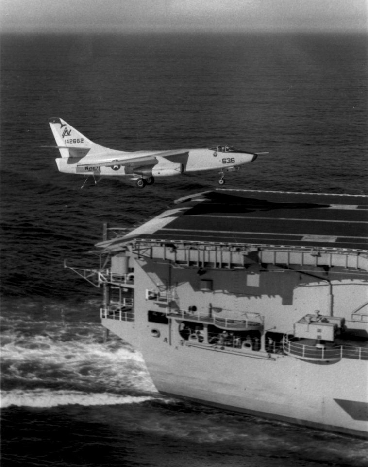 KA-3B Skywarrior VAK-308 landing USS Ranger 1986